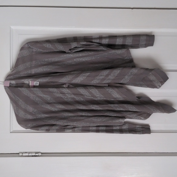 Shimmery, Lightweight Open Cardigan (NWT!) - Picture 1 of 8